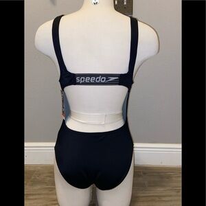 Speedo women’s swimsuit